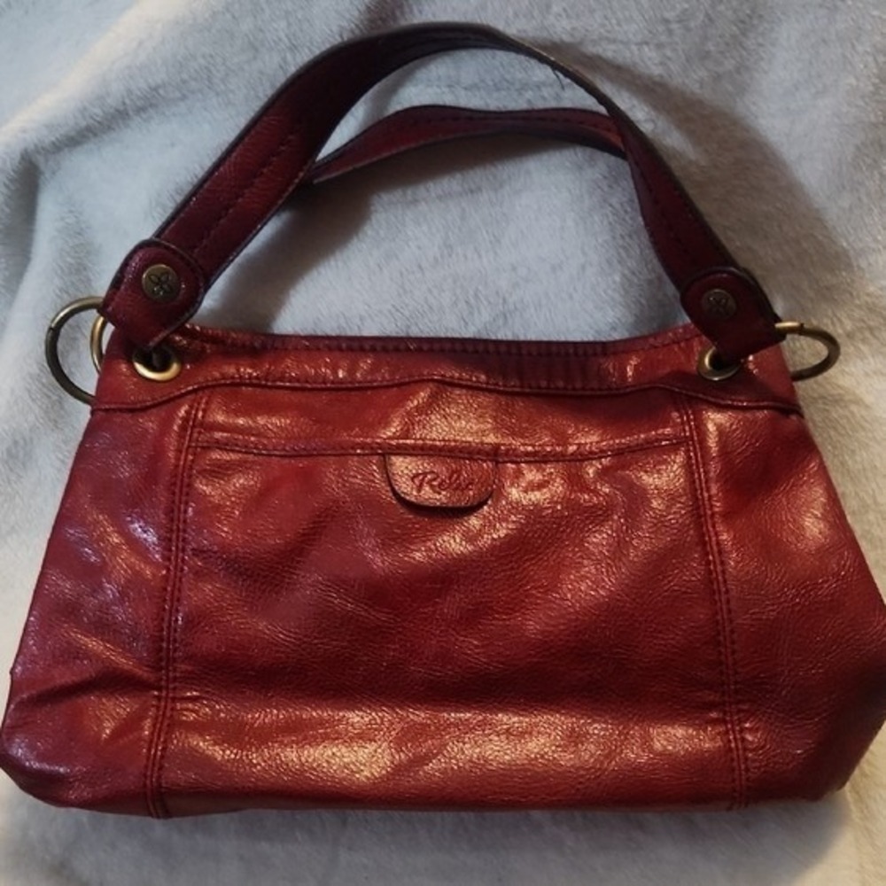 Relic Red Pebbled Faux Leather Shoulder Bag Hobo Purse Brass Hardware